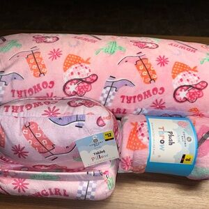 Pink Cowgirl Plush Throw and Tablet Pillow Set